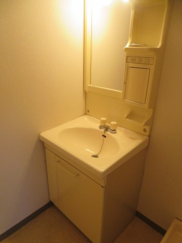 Mプラザ城東五番館の洗面所