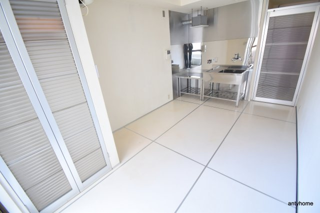 あじさい7　仲介手数料無料の居間・リビング