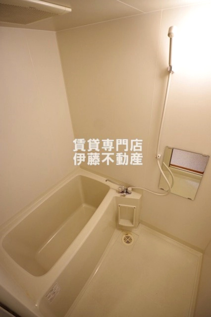 オンディーヌ花の木の浴室