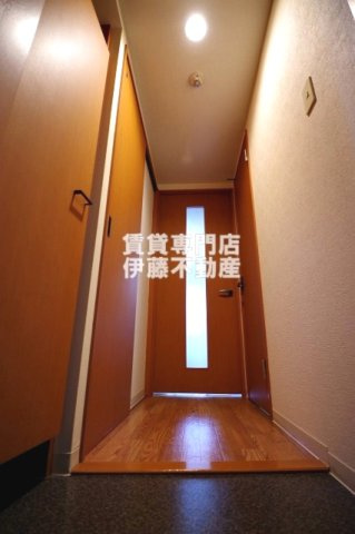 オンディーヌ花の木の玄関