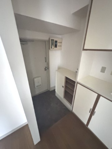 朝日第二中目黒マンションの玄関