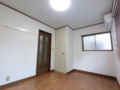 【洋室】 | ライブハイツ