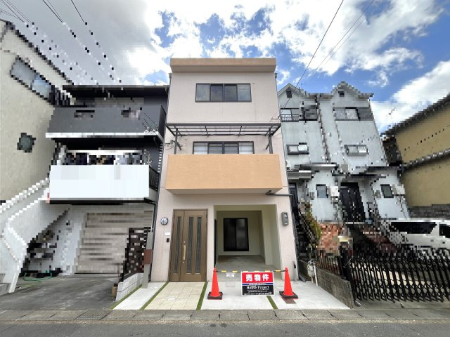 人気のリノベーション物件●丈夫な鉄筋コンクリート造５ＬＤＫ●駐車２台ＯＫ●即入居可●伏見区日野岡西町の外観|外観