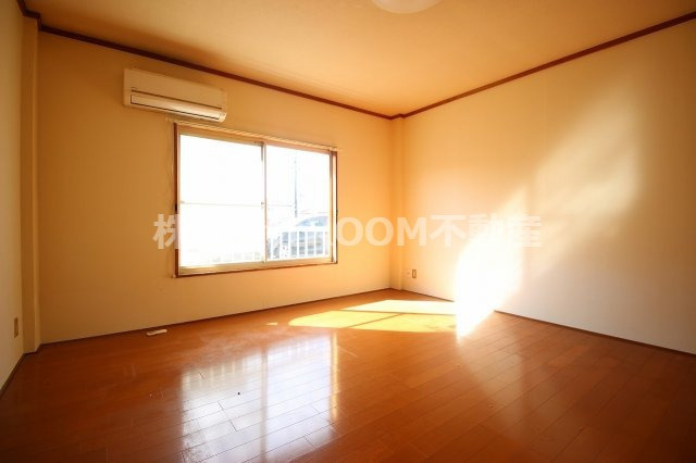 森コーポの居間・リビング|ゆったりとした居間です