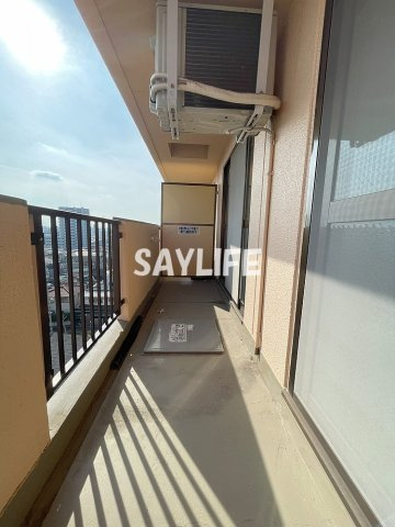 Mプラザ城東六番館のバルコニー