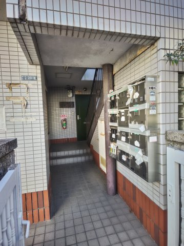 【ロビー】 | すずらんハイツ河北 | 毎日通るロビーはこのようになっています