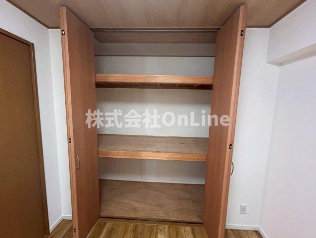 新深江サンハイツの収納