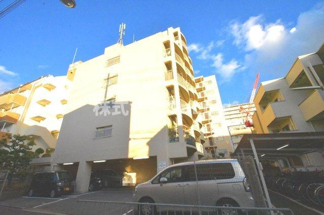 新深江サンハイツの外観