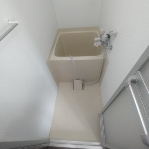 メゾンサンクの浴室