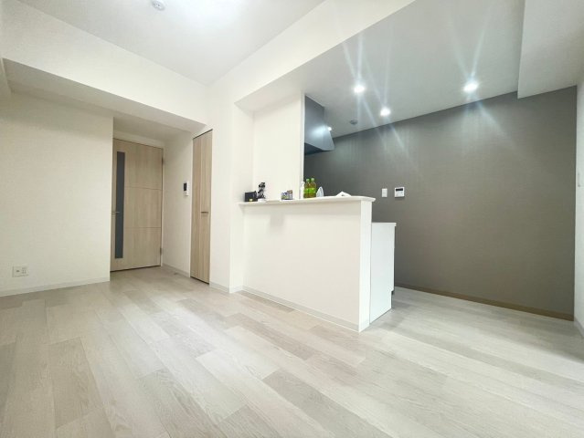 サンセール双葉町の居間・リビング