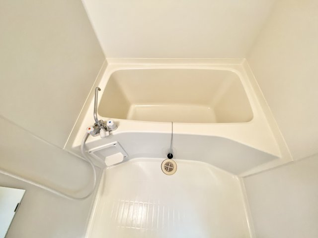 マンションニューハマⅡの浴室