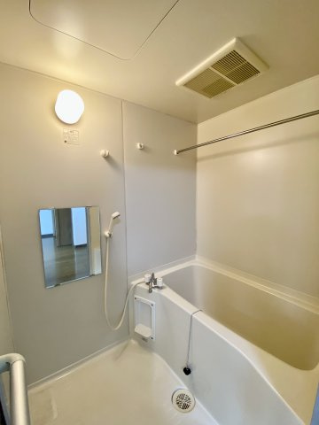 【浴室】 | マンションニューハマⅡ
