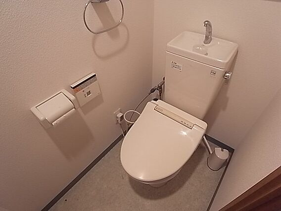 プレサンス新神戸のトイレ