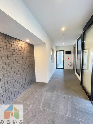 【ロビー】 | LIVEWELL滝川