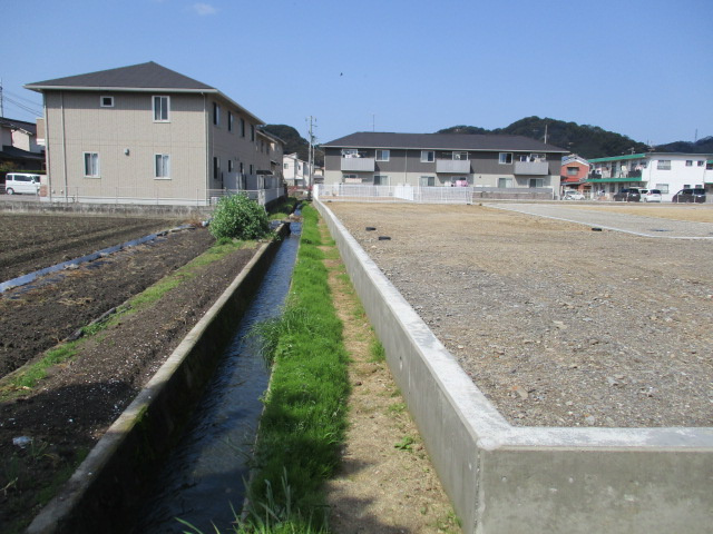 北斎院町の周辺
