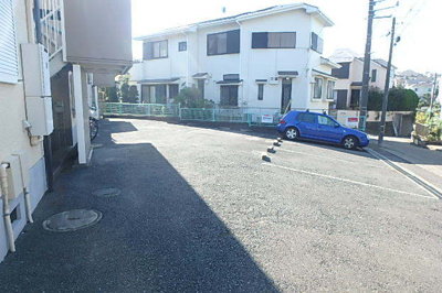 駐車場要空き確認