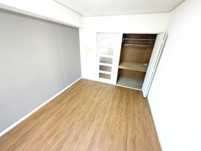 【寝室】 | リアライズ摂津本山