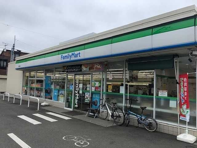 ブエン　ワイイーエーの周辺