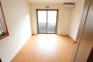 【洋室】 | Aprile