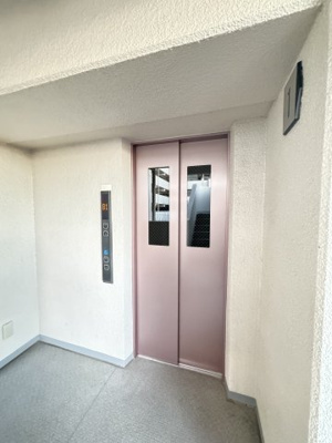 【その他共用部分】 | サンヴェール磯子 | エレベーター付きの物件なので階段の上り降りしなくていいので体への負担を軽減できます！