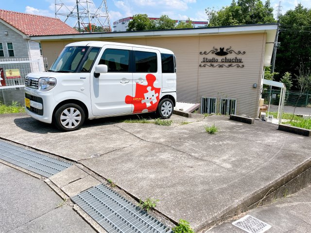 MINCA（猪根）の駐車場