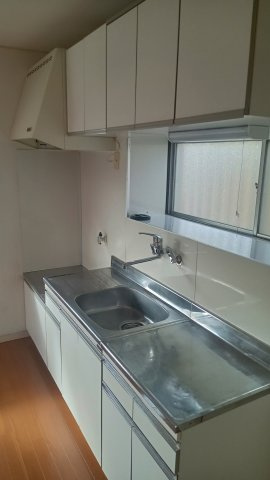 第二メゾン但馬のキッチン|使いやすいキッチンです