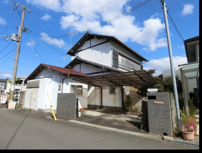 【外観】 | 昭和50年築のお家です。