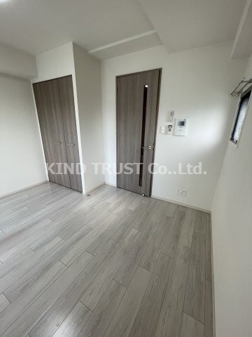 W-STYLE大阪天満宮の居間・リビング|ゆったりとした居間です