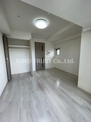 W-STYLE大阪天満宮の居間・リビング|使いやすい居間です