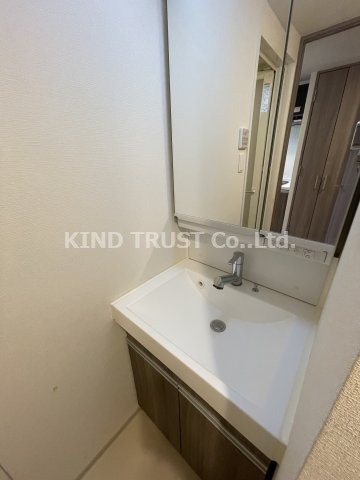 W-STYLE大阪天満宮の洗面所|コンパクトで使いやすい洗面所