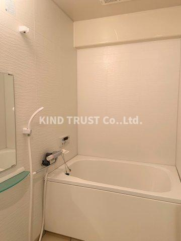 司光ハイツの浴室|コンパクトで使いやすいお風呂です