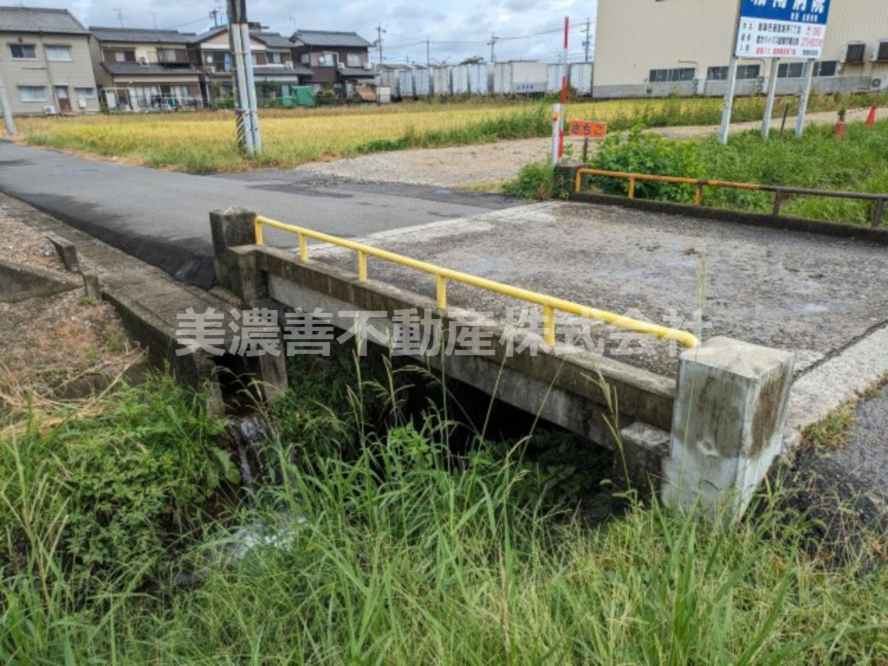 ６１７９９　羽島郡岐南町伏屋土地の前面道路含む現地写真