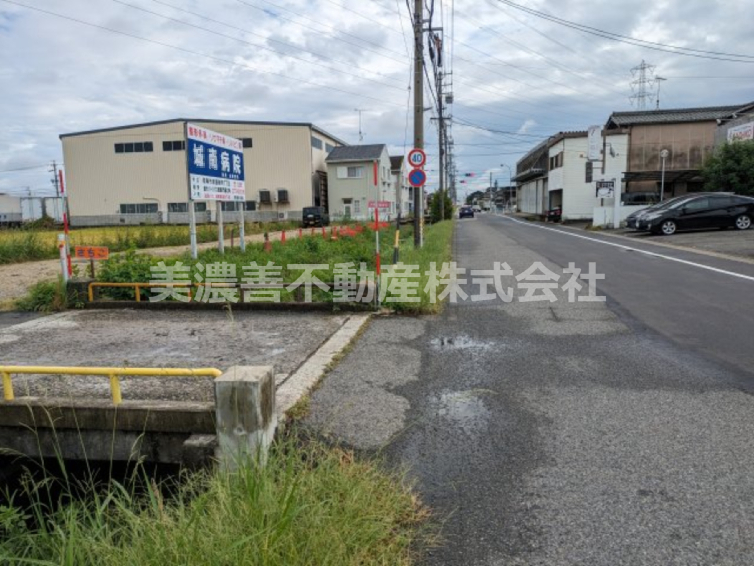 ６１７９９　羽島郡岐南町伏屋土地の前面道路含む現地写真