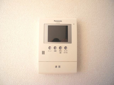 【セキュリティ】 | ヴィラフェリーチェⅡ参番館 | 訪問者の確認ができるTVドアホン付きです♪