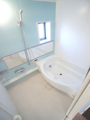 【浴室】 | ヴィラフェリーチェⅡ参番館 | オシャレなバスルーム追い焚き機能付きです♪