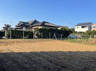 【外観】 | 木更津市江川　土地　巌根駅 | 敷地77.13坪！！
プライバシーが守られる旗竿地♪
車の音や通行人を気にすることなく静かに暮らせます。
建築条件はありません。
お好みのプランで建築していただけます！
多彩なプランご提案いたします♪