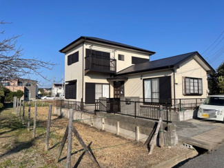 【外観】 | 木更津市江川　土地　巌根駅 | 敷地77.13坪！！
プライバシーが守られる旗竿地♪
車の音や通行人を気にすることなく静かに暮らせます。
建築条件はありません。
お好みのプランで建築していただけます！
多彩なプランご提案いたします♪