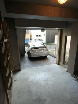 【駐車場】 | 西宮市　段上町５丁目　中古戸建(２世帯住宅）