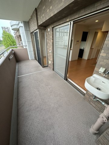 セレッソコート芦屋中央公園のバルコニー