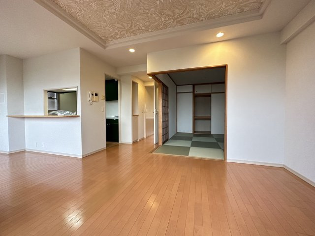 セレッソコート芦屋中央公園の居間・リビング