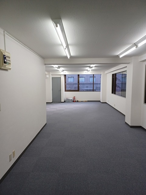 笠原ビルの内装