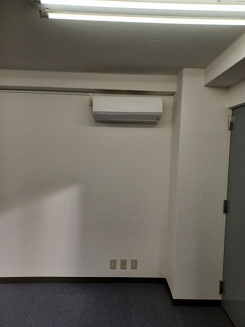 笠原ビルの内装