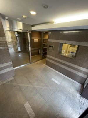 【エントランス】 | プレール・ドゥーク早稲田