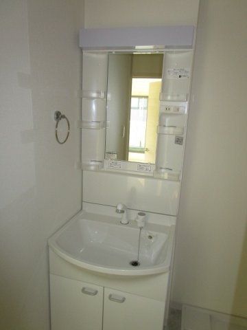 カサーディア加島Ⅰの独立洗面台