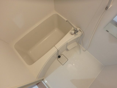 【浴室】 | サンフォード上ケ原 | コンパクトで使いやすいお風呂です