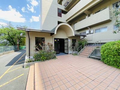 【エントランス】 | メゾン千里丘G棟