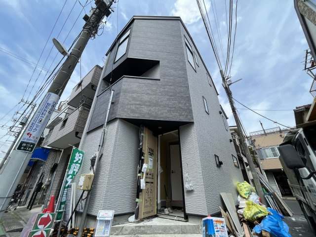 葛飾区四つ木５丁目　新築戸建ての外観