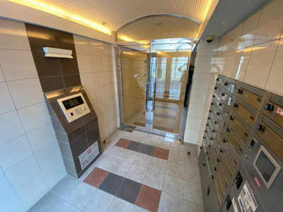 【エントランス】 | 服部サークⅡ