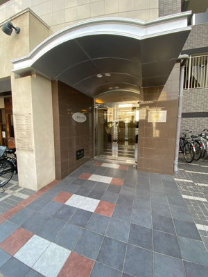 【エントランス】 | 服部サークⅡ