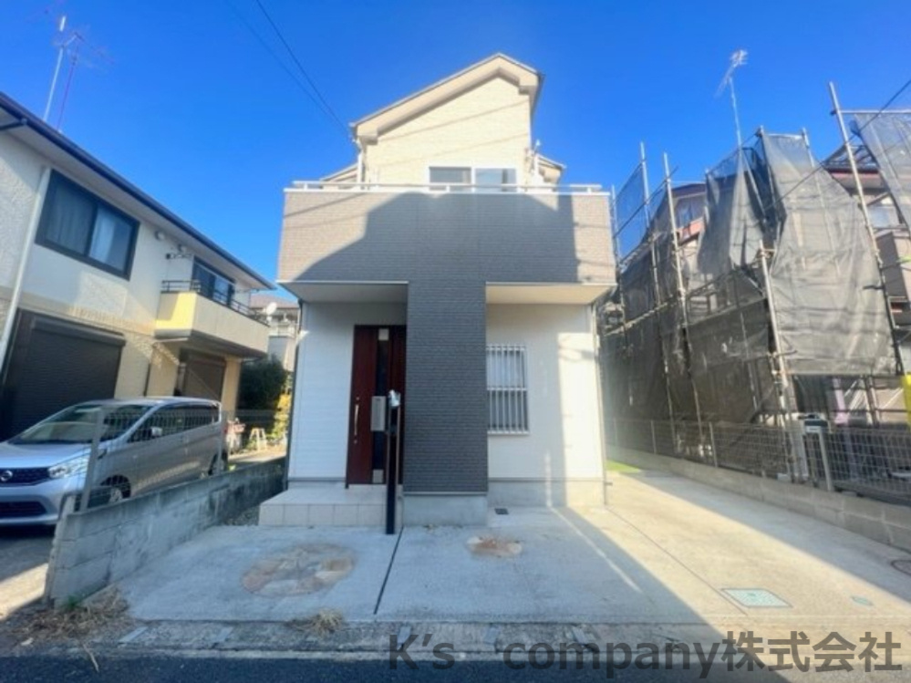 ■大和市西鶴間８丁目　中古戸建の外観|白を基調とした外観☆